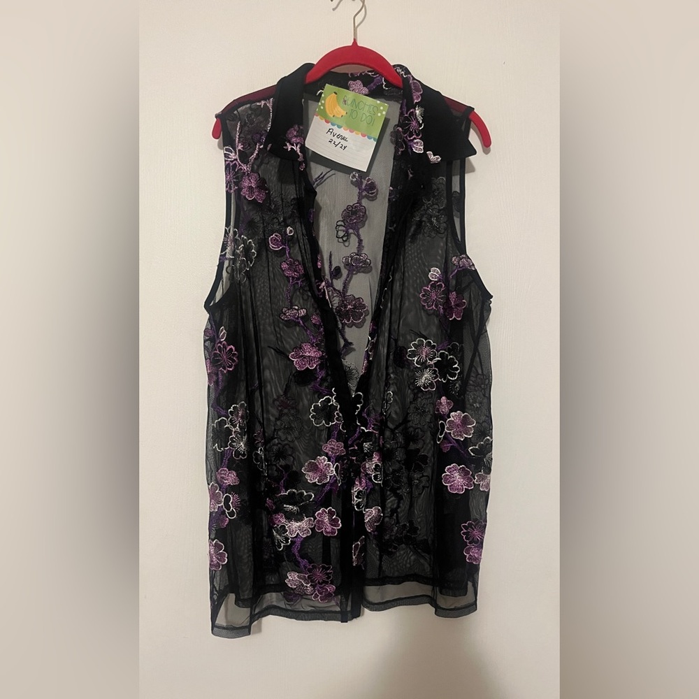 Gorgeous purple and black lace tunic vest